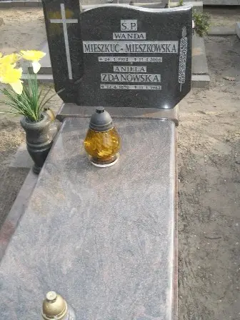 Zdjęcie grobu 10/153
