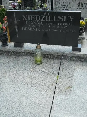 Zdjęcie grobu 40/167,168