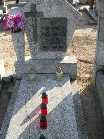 Zdjęcie grobu 100/100