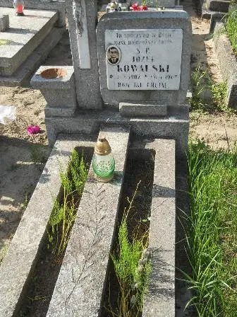 Zdjęcie grobu 20/100