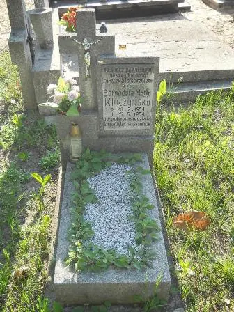 Zdjęcie grobu 7/100