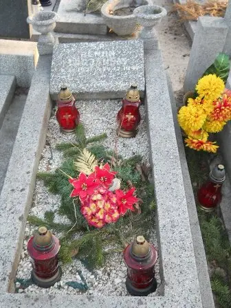 Zdjęcie grobu 4/306