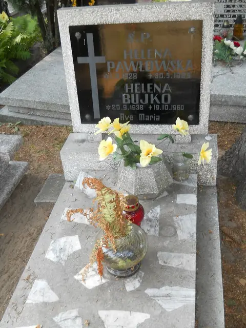 Zdjęcie grobu 17/28041