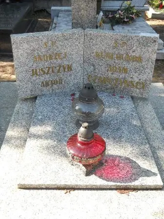 Zdjęcie grobu 35/79,80