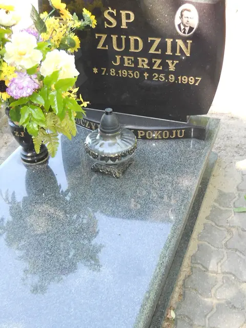Zdjęcie grobu 8A/10275
