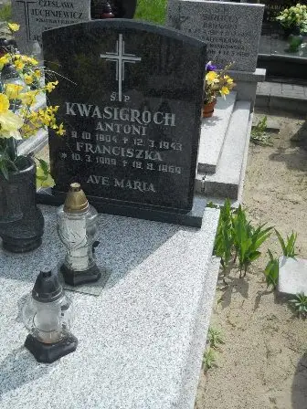 Zdjęcie grobu 25/97