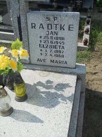 Zdjęcie grobu 20/180