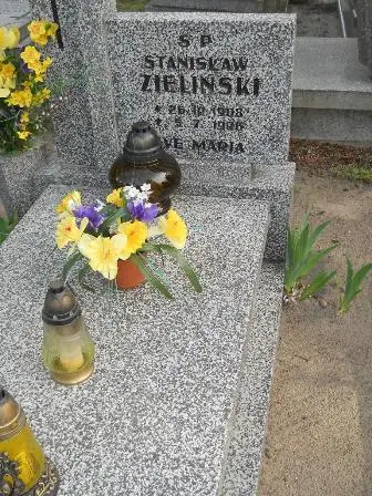 Zdjęcie grobu 23/100