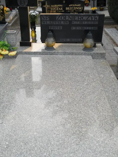 Zdjęcie grobu 7/10798