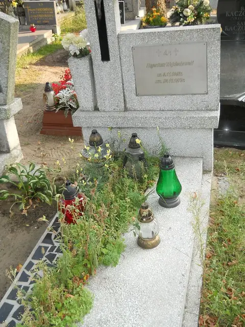 Zdjęcie grobu 23/28800