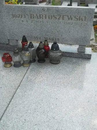 Zdjęcie grobu 43/291,292