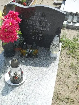 Zdjęcie grobu 25/33