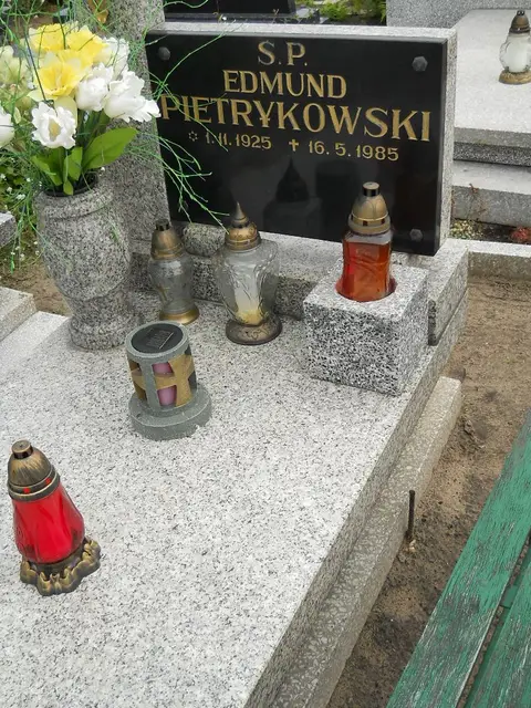 Zdjęcie grobu 26/23074