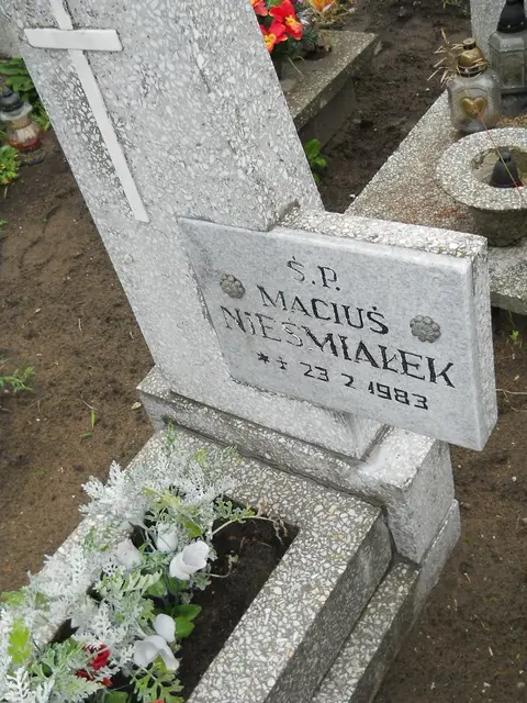 Zdjęcie grobu 21/23920