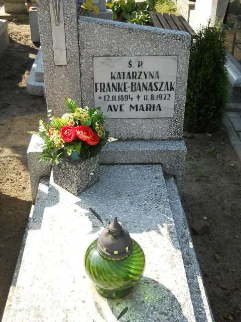 Zdjęcie grobu 14/27153