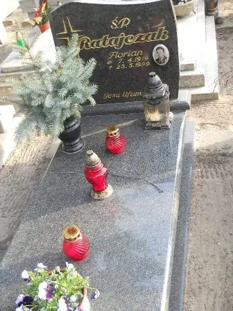 Zdjęcie grobu 10/96