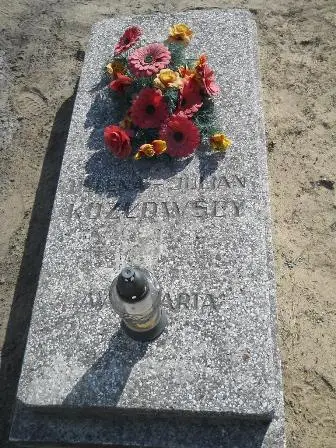 Zdjęcie grobu 3/203