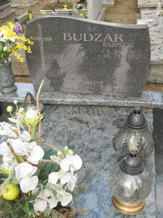 Zdjęcie grobu 33/27