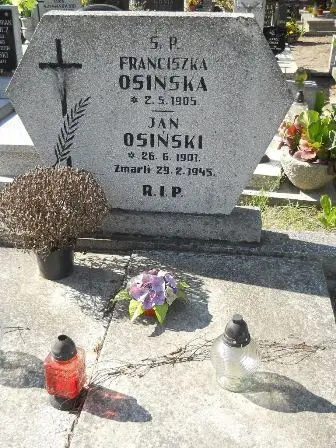 Zdjęcie grobu 24/100