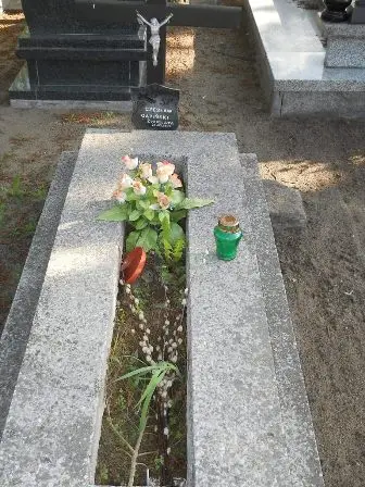 Zdjęcie grobu 45/323