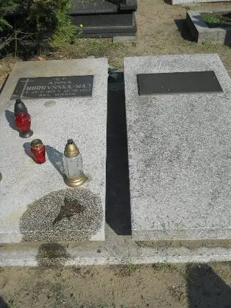 Zdjęcie grobu J/167,168