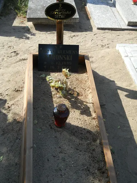 Zdjęcie grobu 17/28052