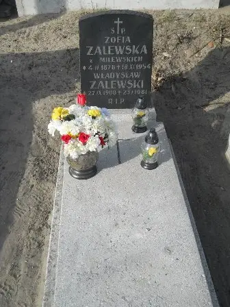 Zdjęcie grobu Krzyżowy/105