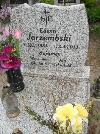 Zdjęcie grobu 23/100
