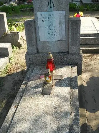Zdjęcie grobu 28/72