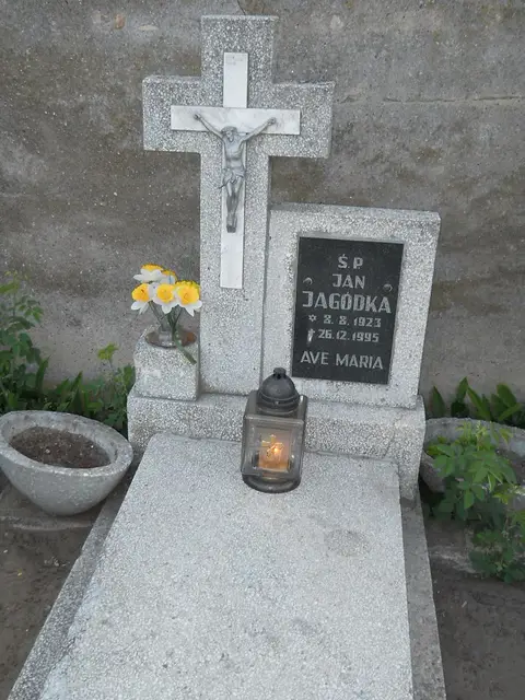 Zdjęcie grobu 21/12247