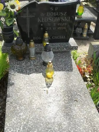 Zdjęcie grobu 28/392
