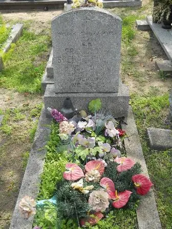 Zdjęcie grobu 25/83
