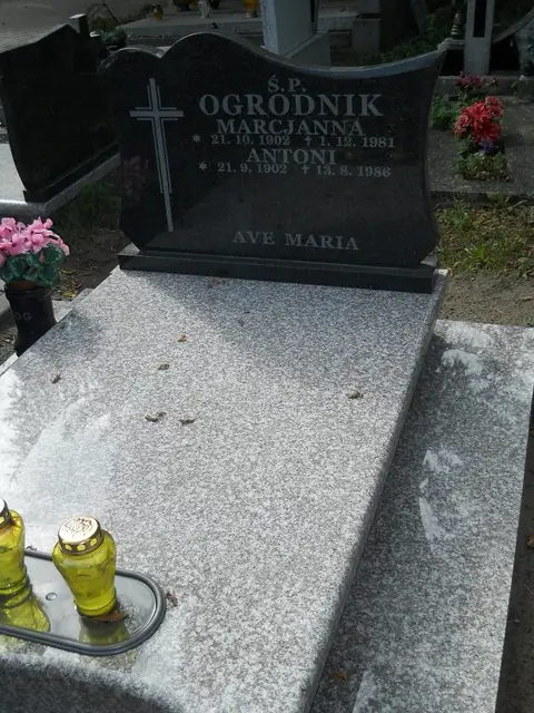 Zdjęcie grobu 11/1798/81 , 4985/86