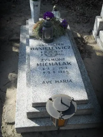 Zdjęcie grobu DzA/75