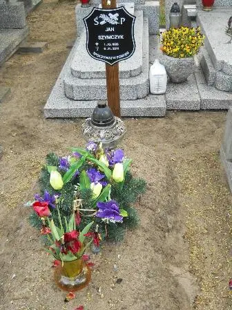 Zdjęcie grobu 33/22