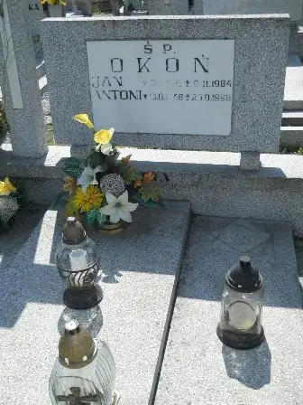 Zdjęcie grobu 25/268,269