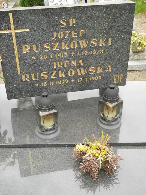 Zdjęcie grobu 7/10823