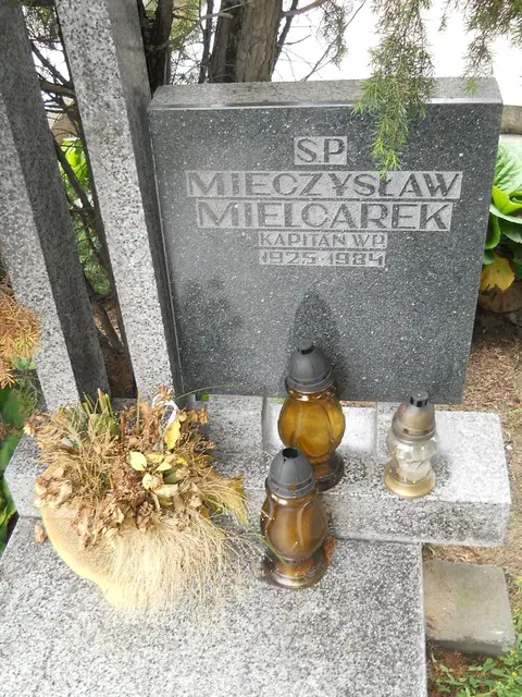 Zdjęcie grobu 24/23662