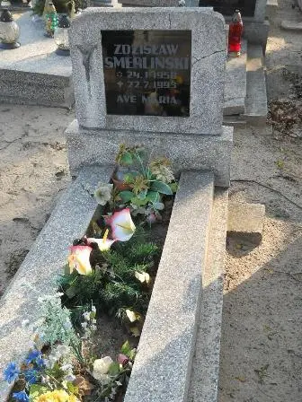 Zdjęcie grobu 2/151
