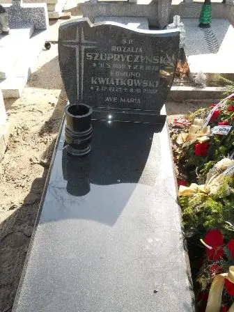 Zdjęcie grobu 6/131
