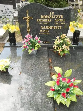 Zdjęcie grobu 38/101,102