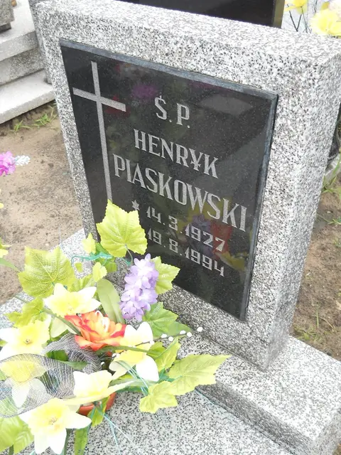 Zdjęcie grobu 24/23418