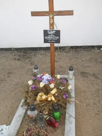 Zdjęcie grobu 6/3