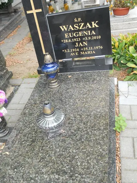 Zdjęcie grobu 12/29332