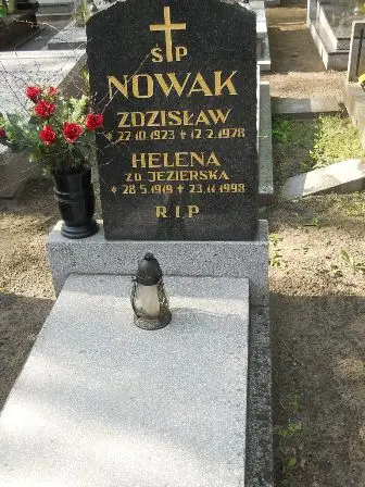 Zdjęcie grobu 24/100