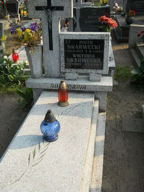 Zdjęcie grobu 23/28827