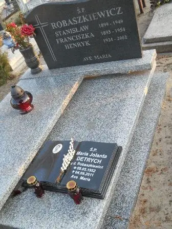 Zdjęcie grobu 4/100