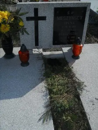 Zdjęcie grobu 5/7,8