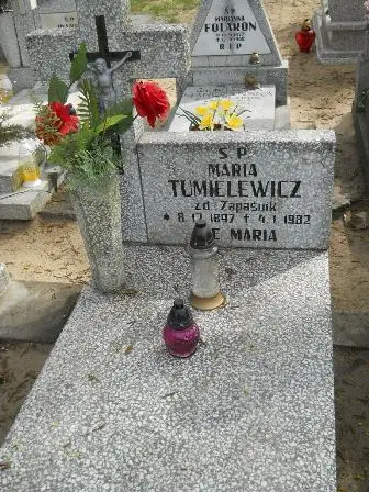 Zdjęcie grobu 27/151