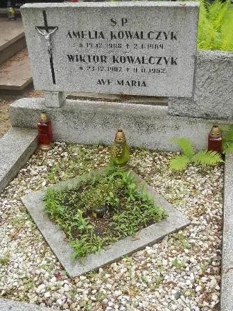 Zdjęcie grobu 32/3,4